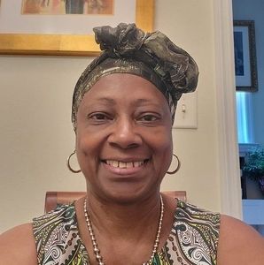 Meet your Posher, Edna